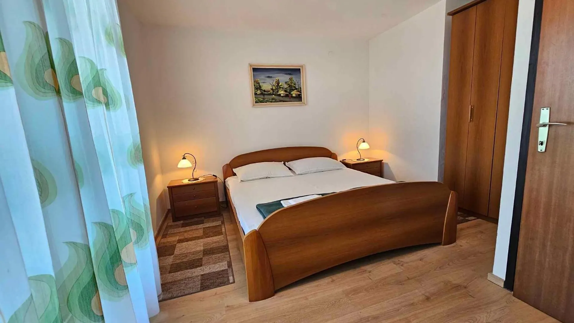 Apartment In Klenovica 37983